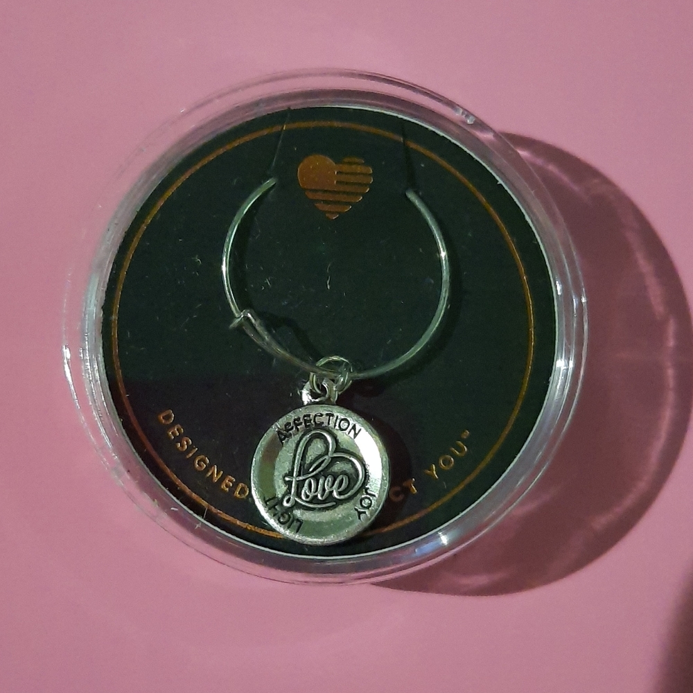 Expandable Ring